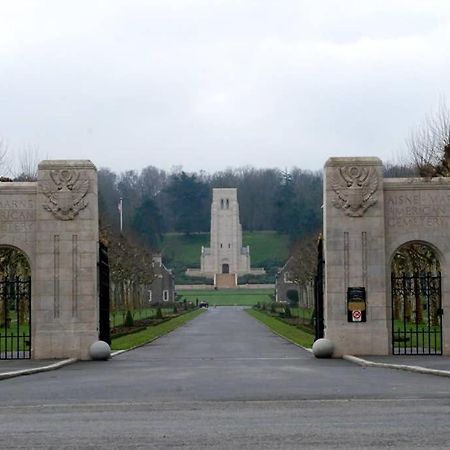 F2 Proche Gare Et Toute Commodite Château-Thierry Zewnętrze zdjęcie